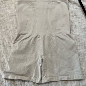 Blanqi Maternity Shorts